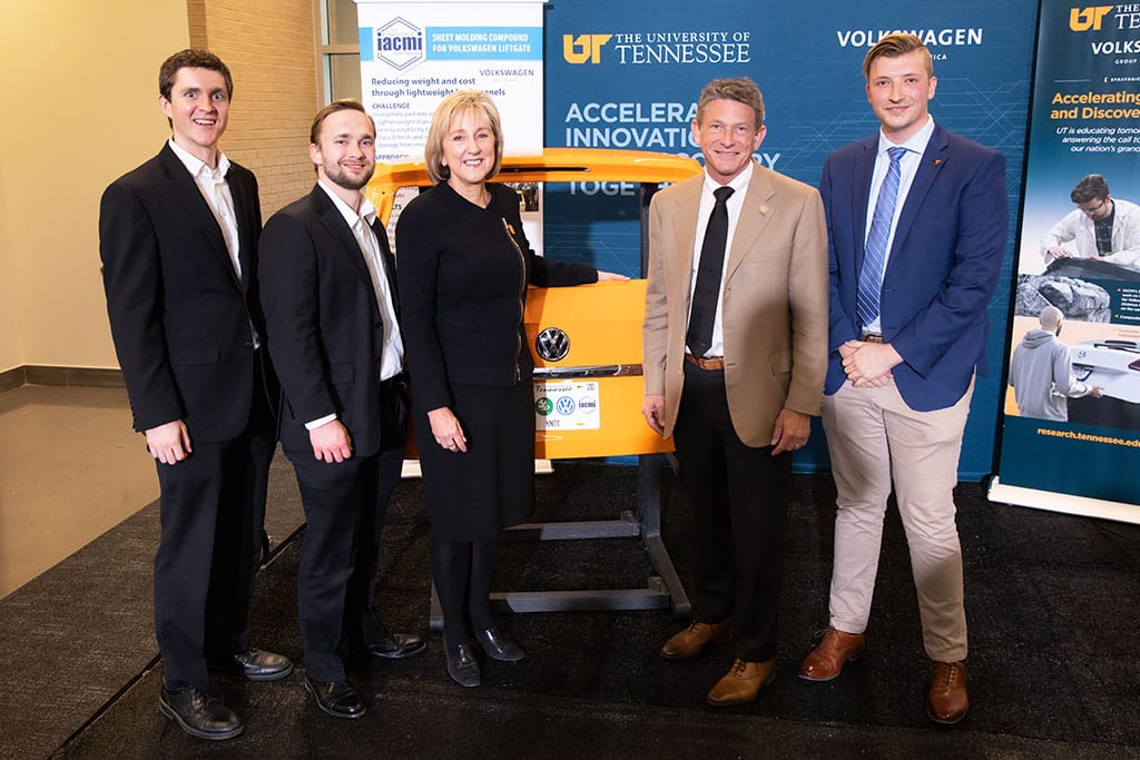 Andrew Foote, Nathan Strain, Chancellor Donde Plowman, Interim President Randy Boyd, and William Henken pose during the Volkswagen announcement ceremony.