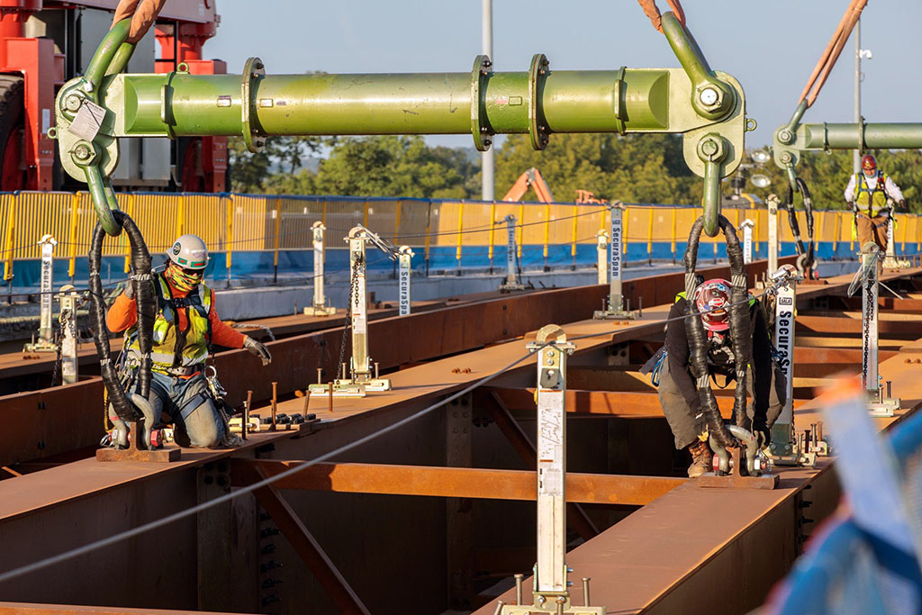 TDOT employees working on bridge construction in Tennessee.